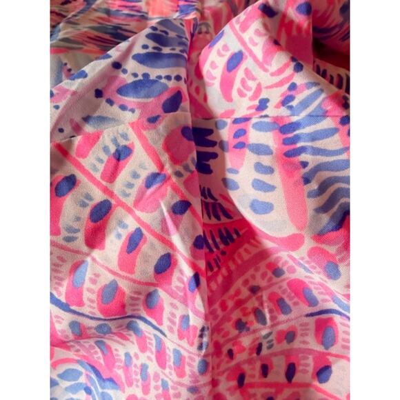 Lilly Pulitzer Luxletic 4” Runaround Shorts Size Large - Picture 5 of 9